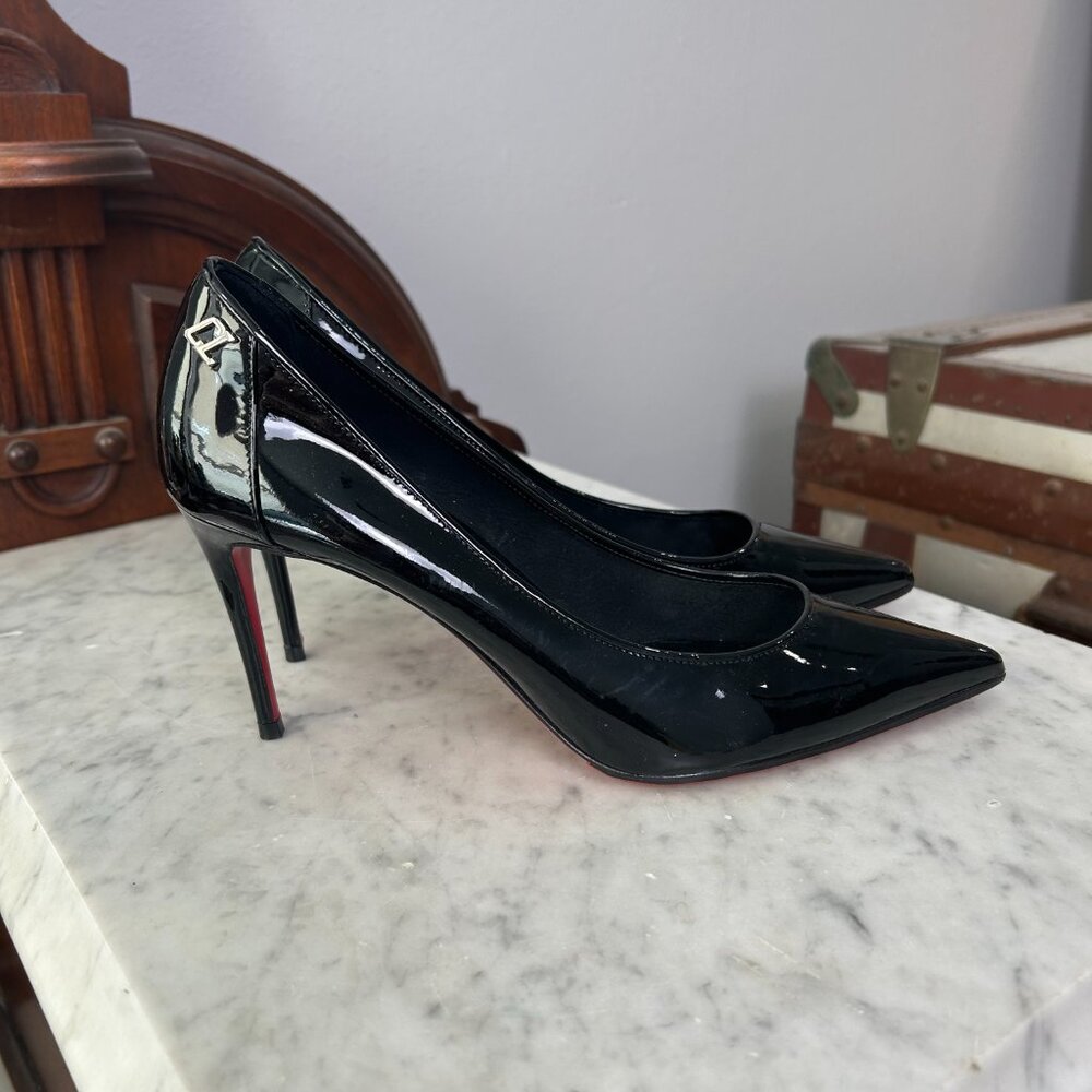 Christian Louboutin Black Patent Leather Pointed-Toe Pumps with Red Soles - Picture 2 of 6